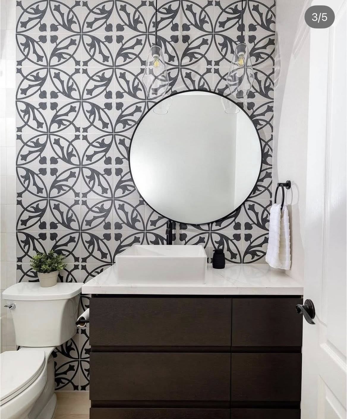 Shower Fixtures Detail